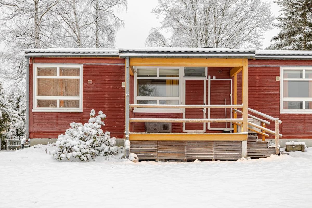 Bungalow House Flat In Rekola 33M2 Vantaa Dış mekan fotoğraf