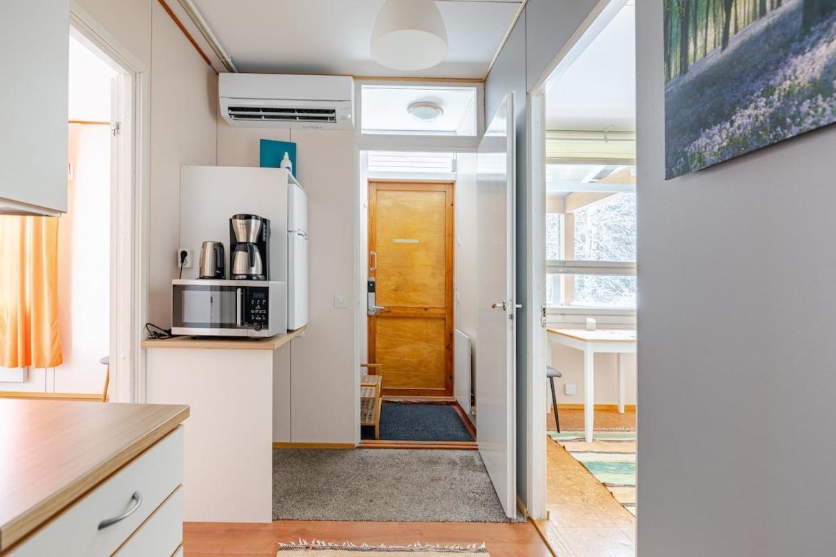 Bungalow House Flat In Rekola 33M2 Vantaa Dış mekan fotoğraf